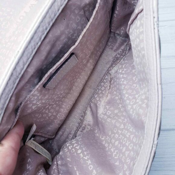 Kate Spade Eliza Emery Court Class Shoulder Bag Mousse Frosting Leather WKRU3909 - Picture 10 of 13